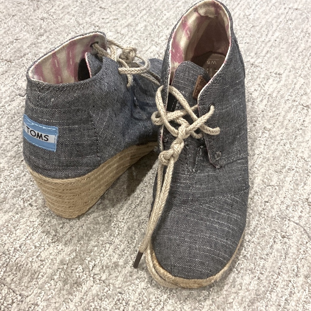 Toms wedge heel